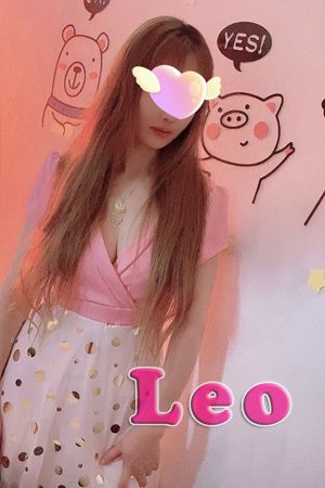大人の色気漂うキレイ系な顔立ちに、スタイルも抜群のゆきちゃん。  彼女にしか出せない上品で落ち着いた雰囲気は、 一度逢ったら忘れる事のできない素敵な女性です。 （2024/08/19）